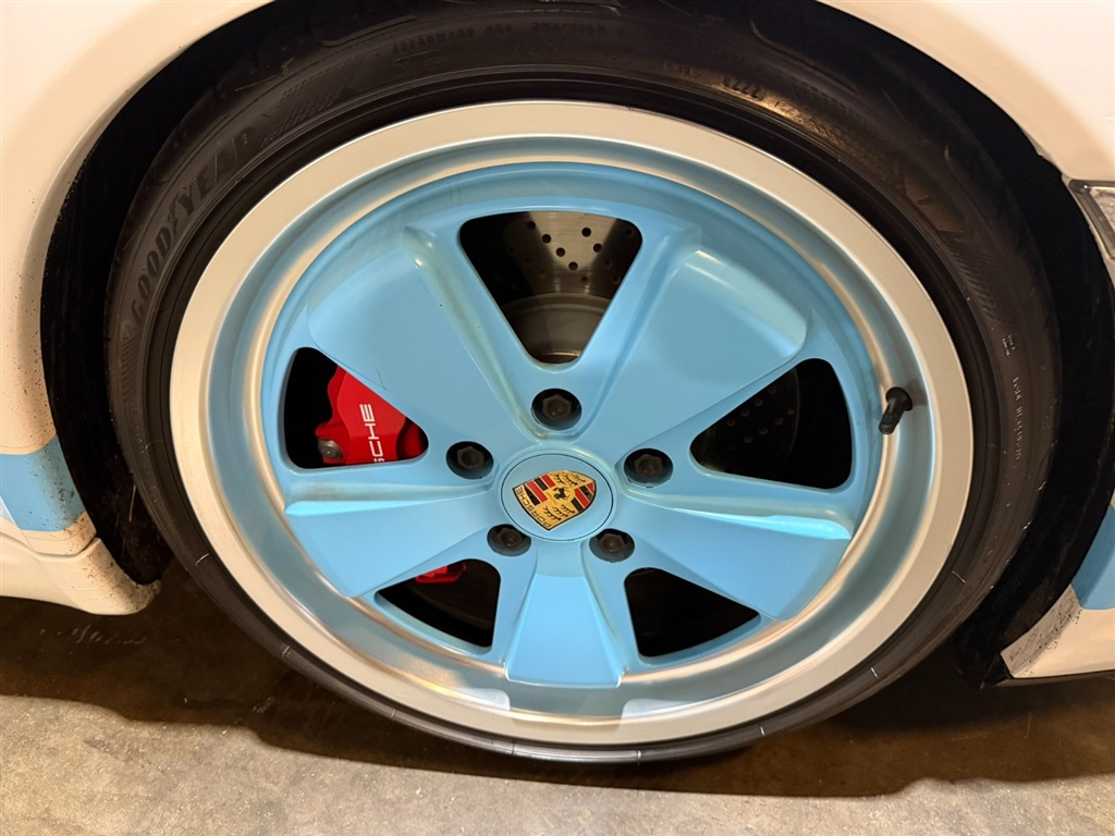 2006 Porsche 911 S Coupe Modified 24