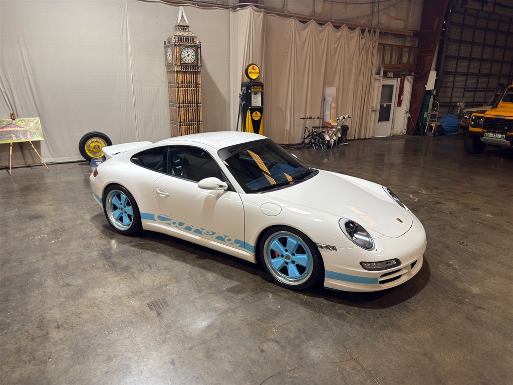 2006 Porsche 911 S Coupe Modified 3