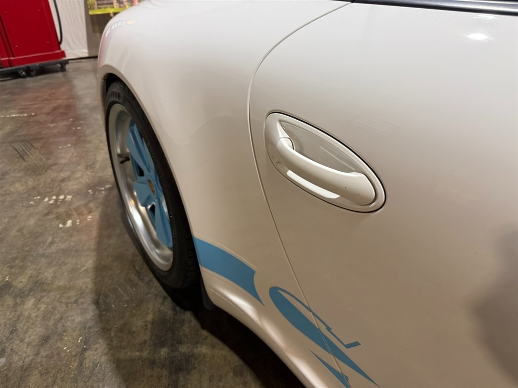 2006 Porsche 911 S Coupe Modified 32