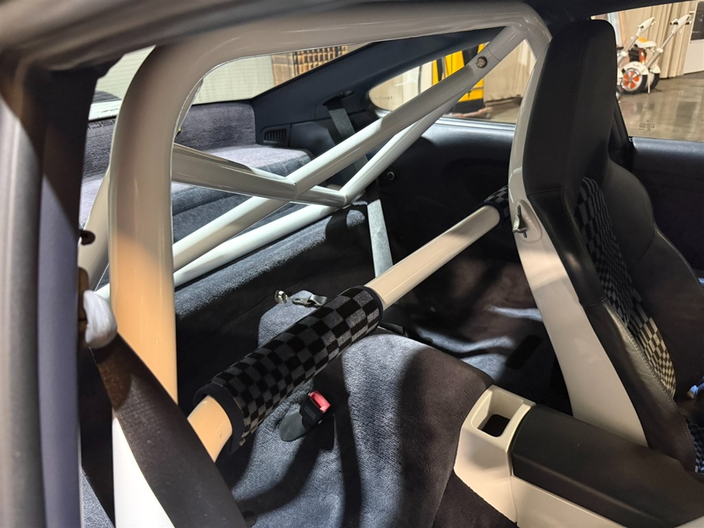 2006 Porsche 911 S Coupe Modified 88
