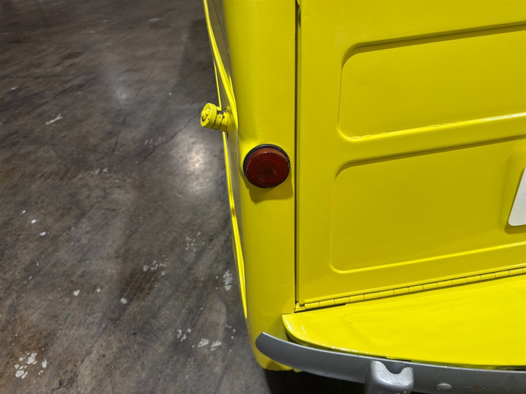 1950 Crosley CD  Super Coupe Panel Wagon 38