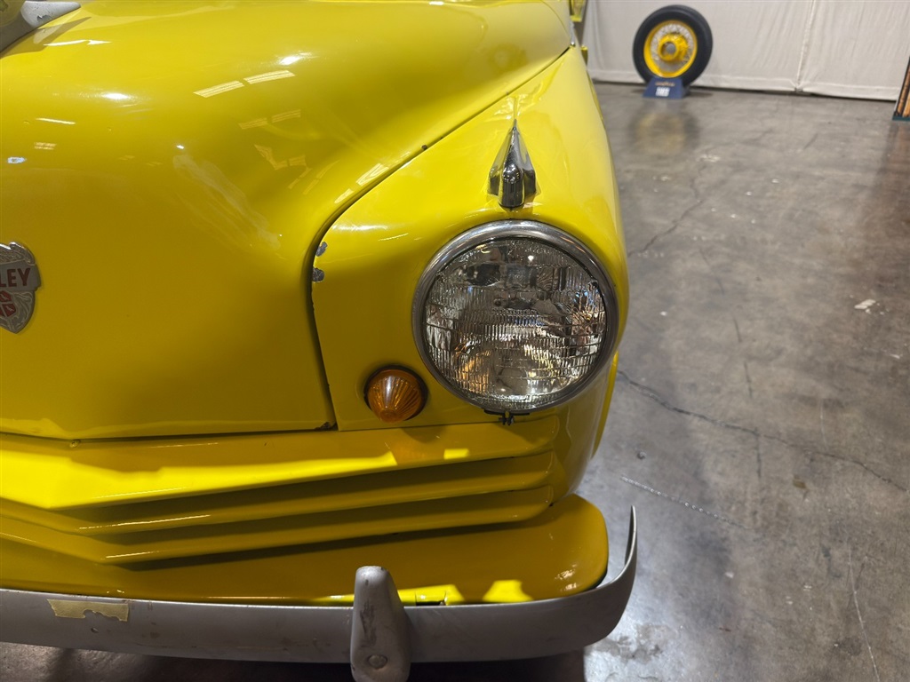 1950 Crosley CD  Super Coupe Panel Wagon 46