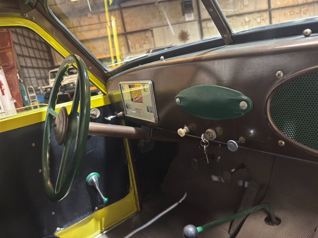 1950 Crosley CD  Super Coupe Panel Wagon 72