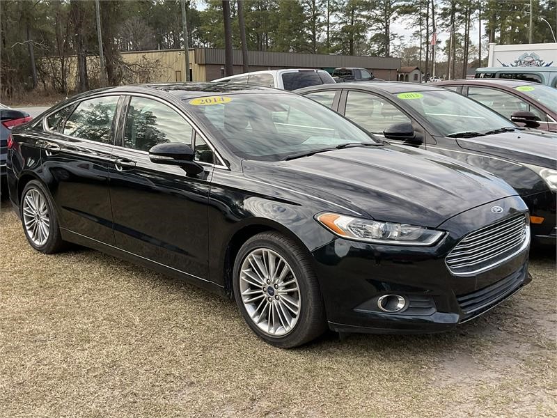 2014 Ford Fusion SE images