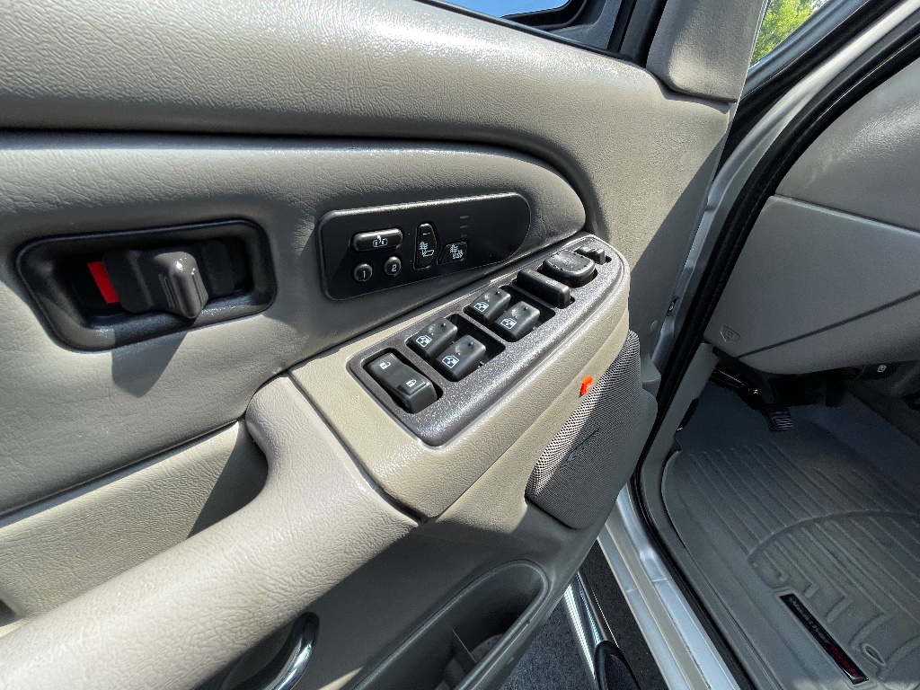 2006 GMC Sierra 1500 Denali photo
