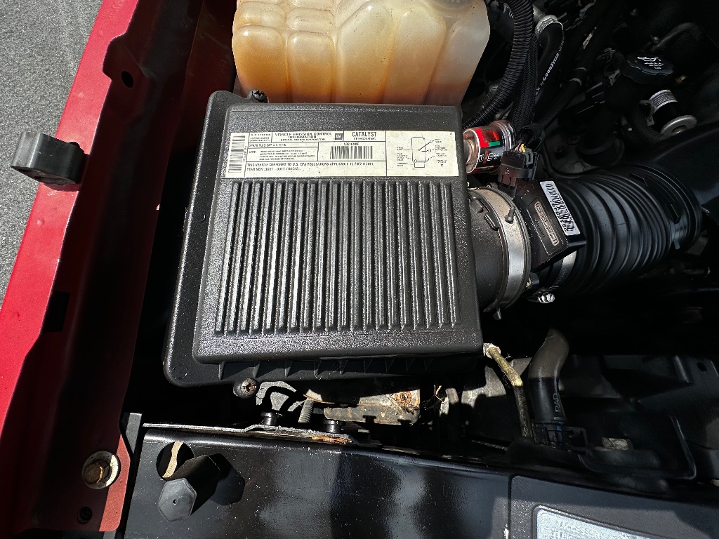 2005 Chevrolet Silverado 1500 LS photo