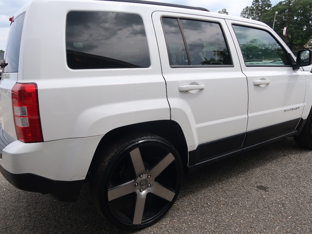 2012 Jeep Patriot Sport photo