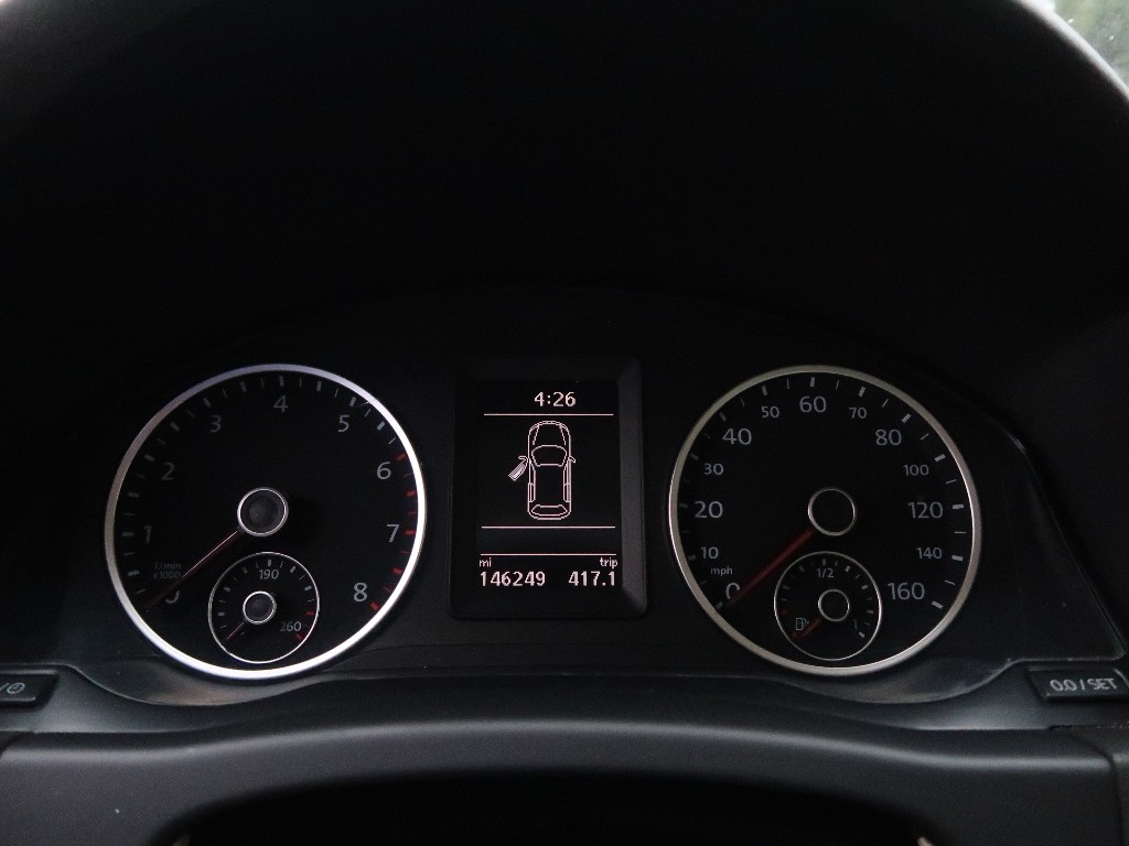 2013 Volkswagen Tiguan S 4Motion photo