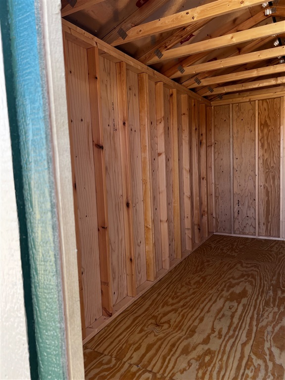 2025 Land Rover UTILITY SHED  photo