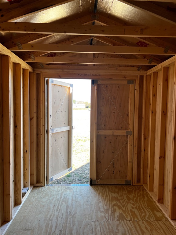 2025 Land Rover UTILITY SHED  photo