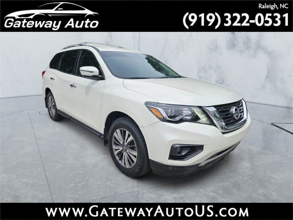 2020 Nissan Pathfinder SL FWD