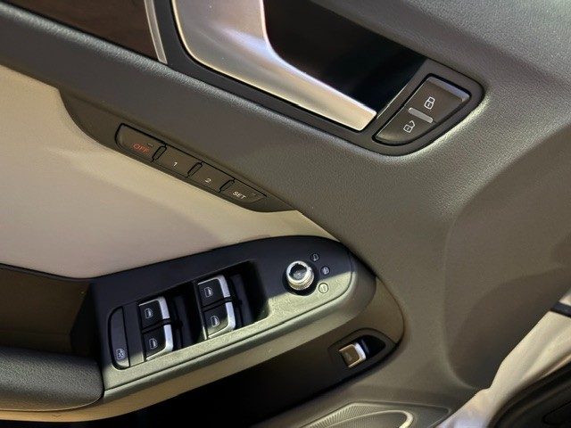 2013 Audi A4 2.0T quattro Premium Plus photo