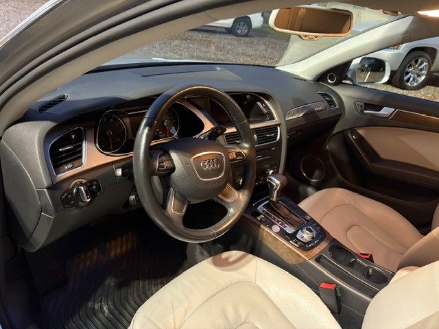 2013 Audi A4 2.0T quattro Premium Plus photo