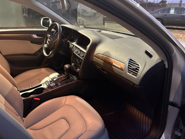 2013 Audi A4 2.0T quattro Premium Plus photo