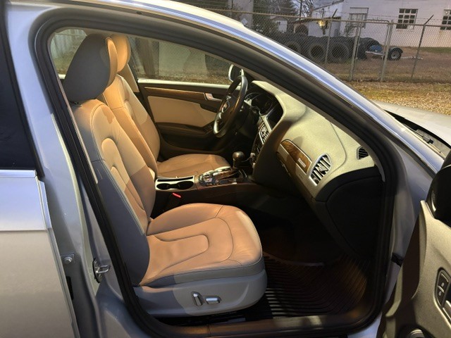 2013 Audi A4 2.0T quattro Premium Plus photo