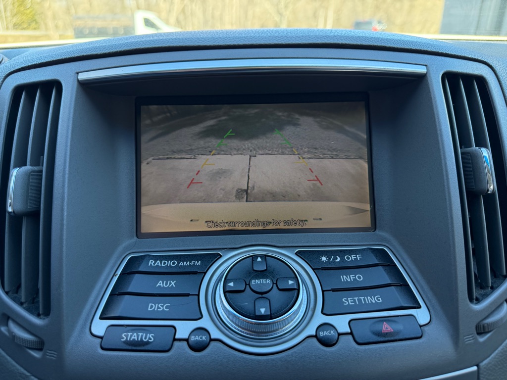 2011 Infiniti MDX x photo