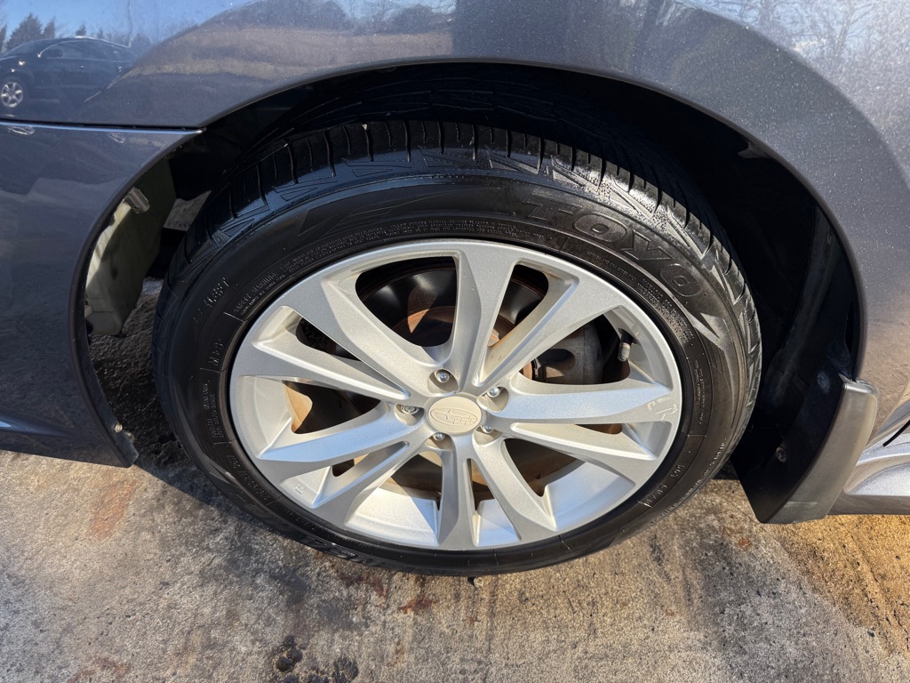 2014 Subaru Legacy 2.5i photo