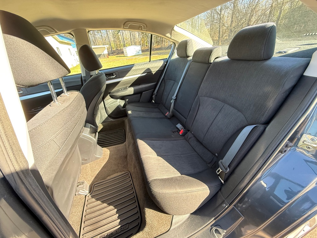 2014 Subaru Legacy 2.5i photo