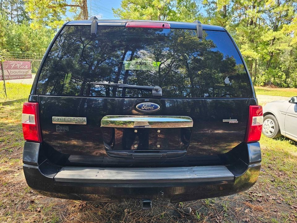 2007 Ford Expedition Limited photo