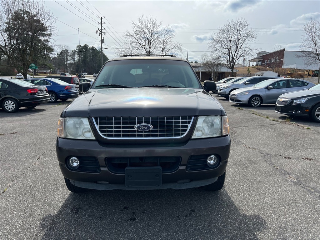 2005 Ford Explorer XLT photo