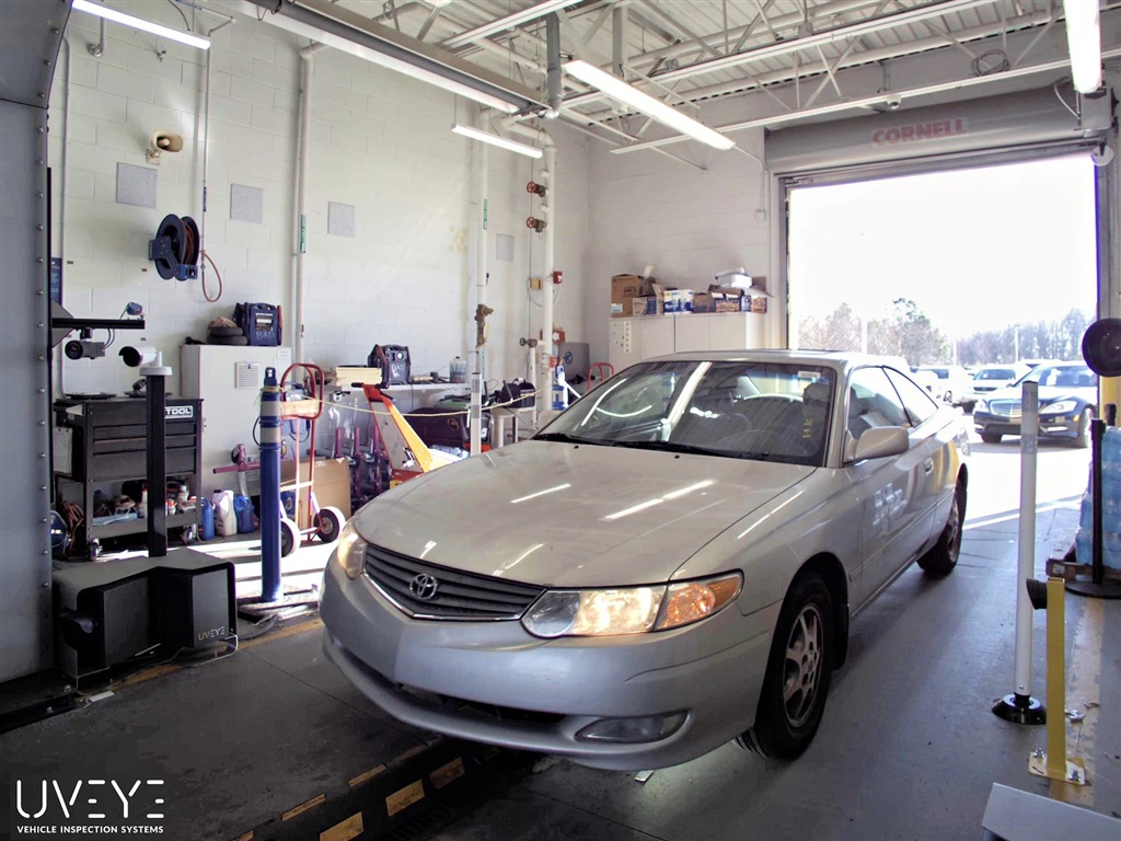 2003 Toyota Camry Solara SE photo