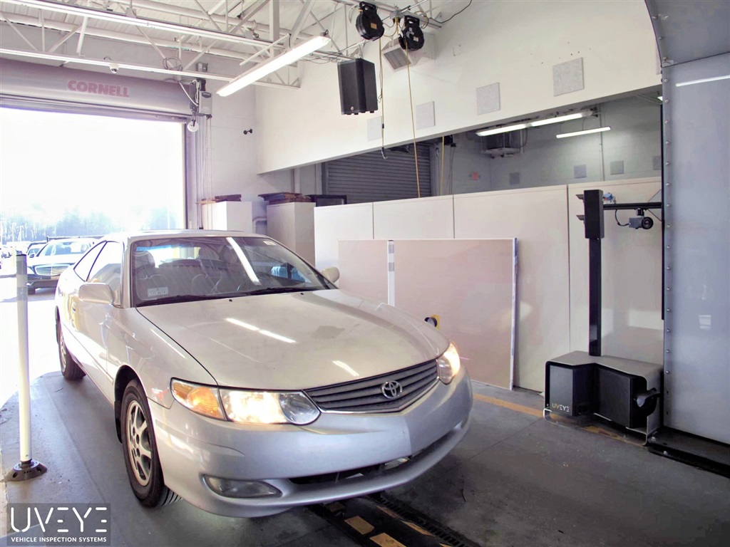 2003 Toyota Camry Solara SE photo