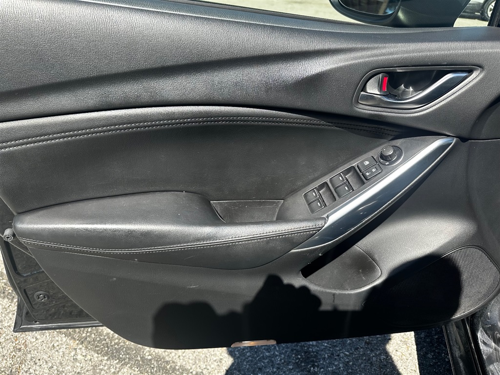 2015 Mazda Mazda6 i Touring photo