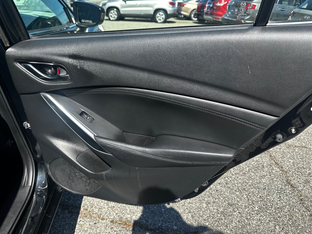 2015 Mazda Mazda6 i Touring photo