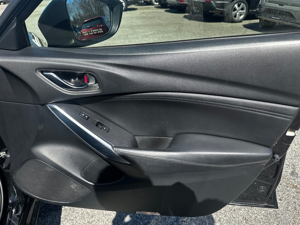 2015 Mazda Mazda6 i Touring photo