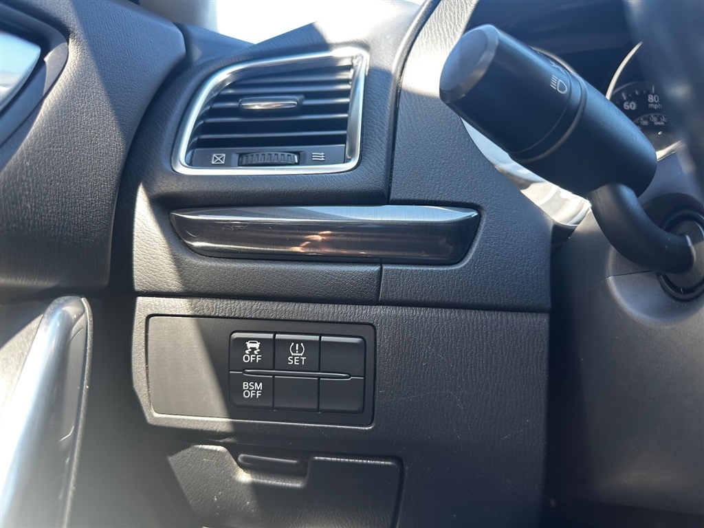 2015 Mazda Mazda6 i Touring photo