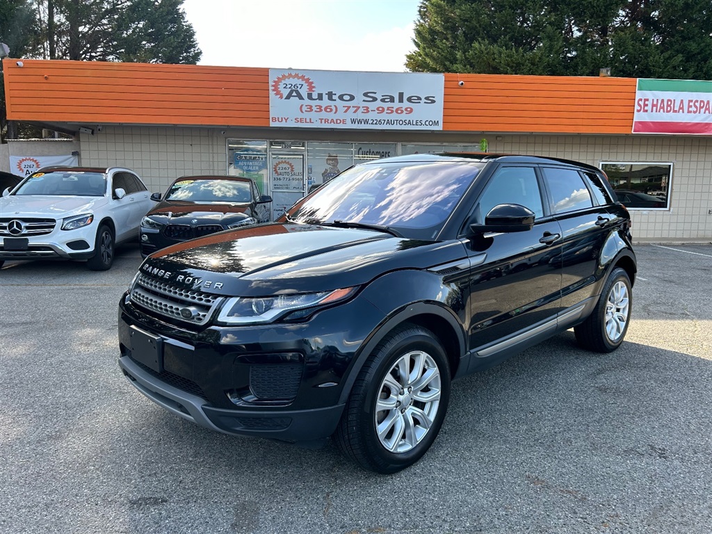 Black 2018 Land Rover Range Rover Evoque SE AWD SUV / Crossover All-Wheel Drive Automatic
