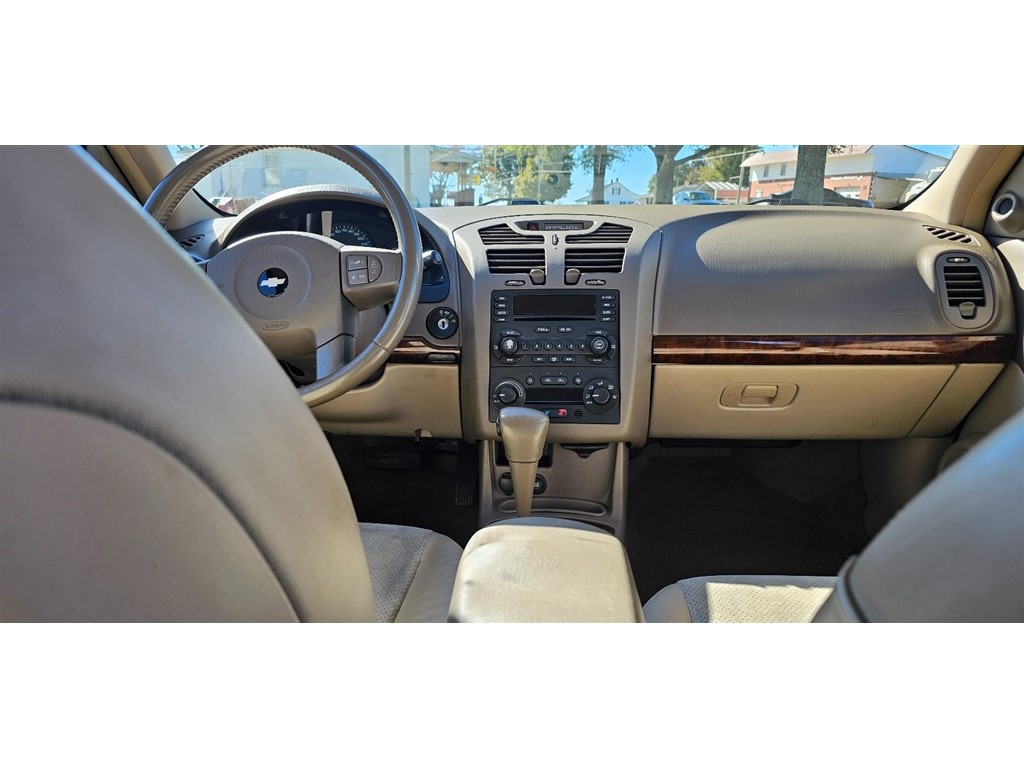 2004 Chevrolet Malibu LT photo