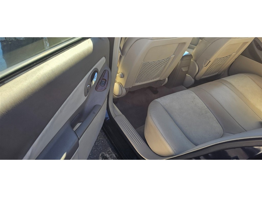 2004 Chevrolet Malibu LT photo
