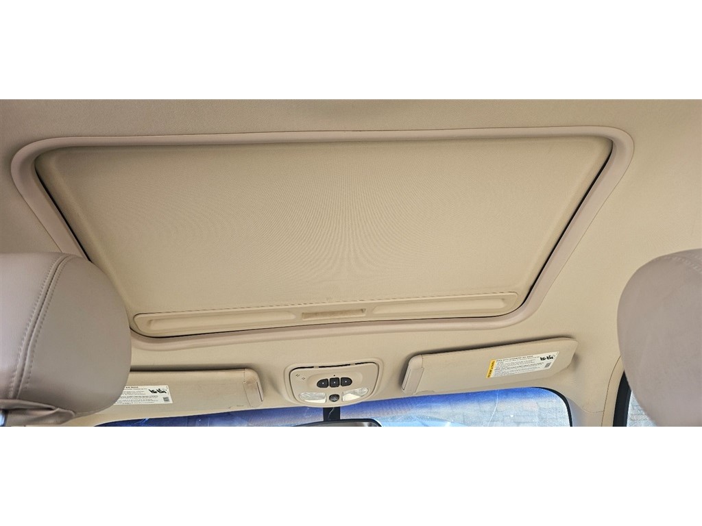 2004 Chevrolet Malibu LT photo