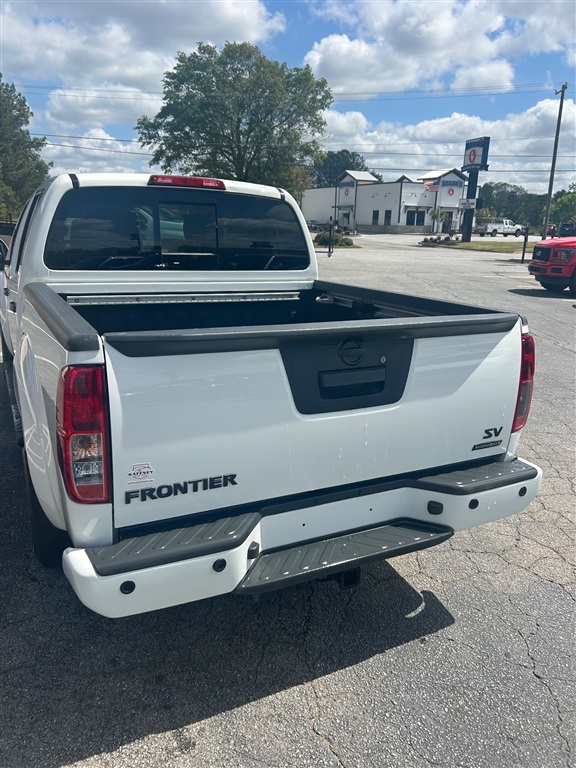 View vehicle photo 3