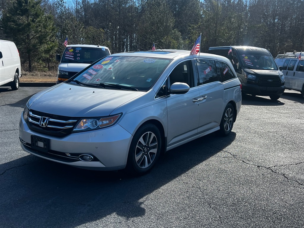 2014 Honda Odyssey Touring photo