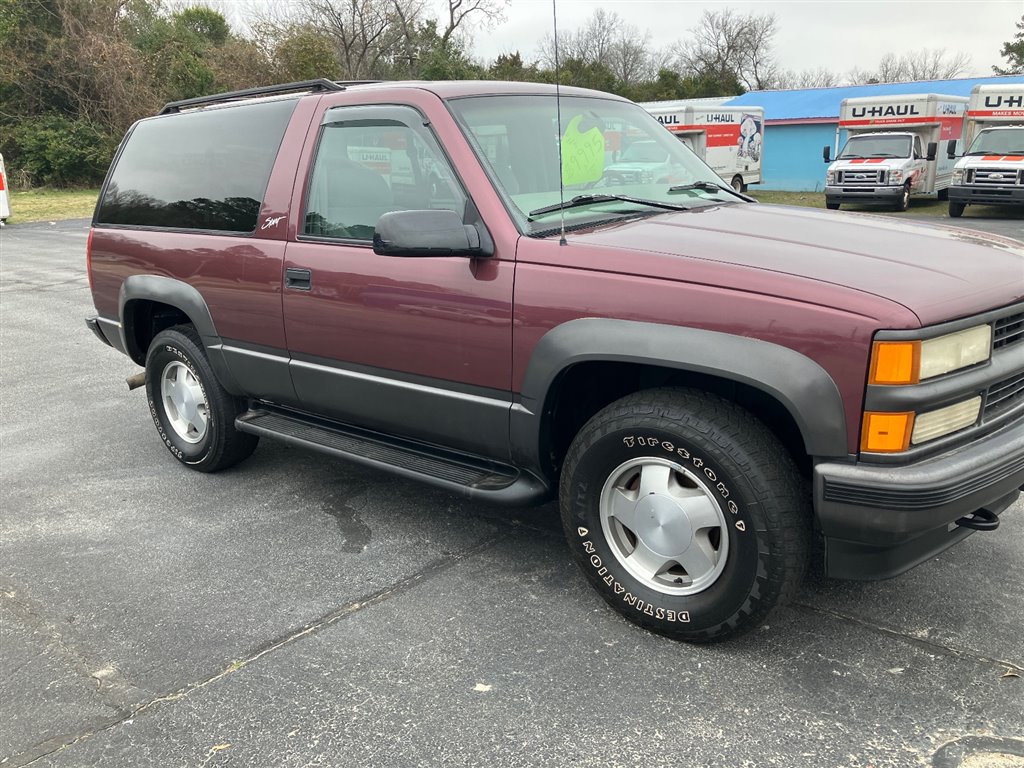1997 Chevrolet Tahoe photo