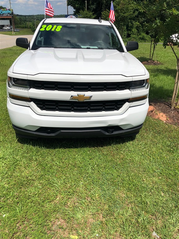 2018 Chevrolet   photo
