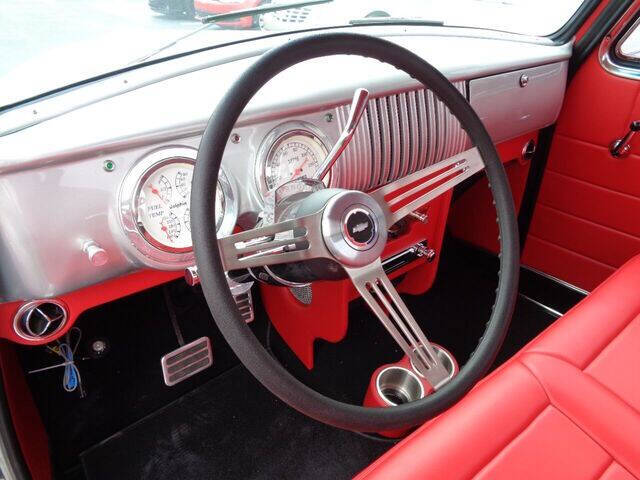 1950 Ford Mustang GT photo