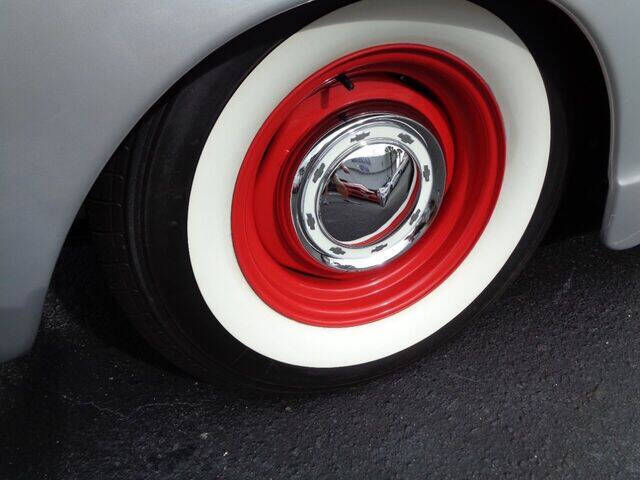 1950 Ford Mustang GT photo