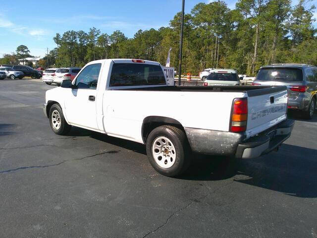 2006 GMC Sierra 1500 Work Truck photo