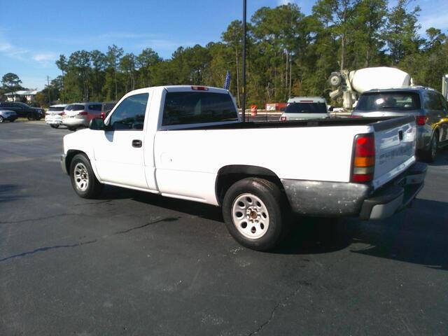 2006 GMC Sierra 1500 Work Truck photo