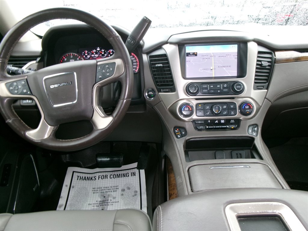 2015 GMC Yukon Denali photo