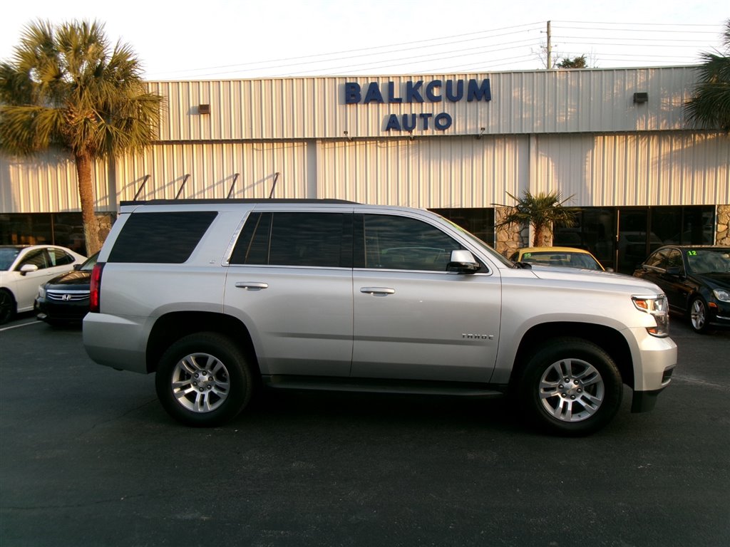 2017 Chevrolet Tahoe LT 4WD  photo