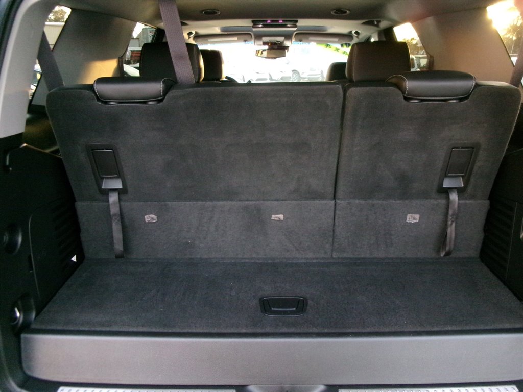 2017 Chevrolet Tahoe LT 4WD  photo