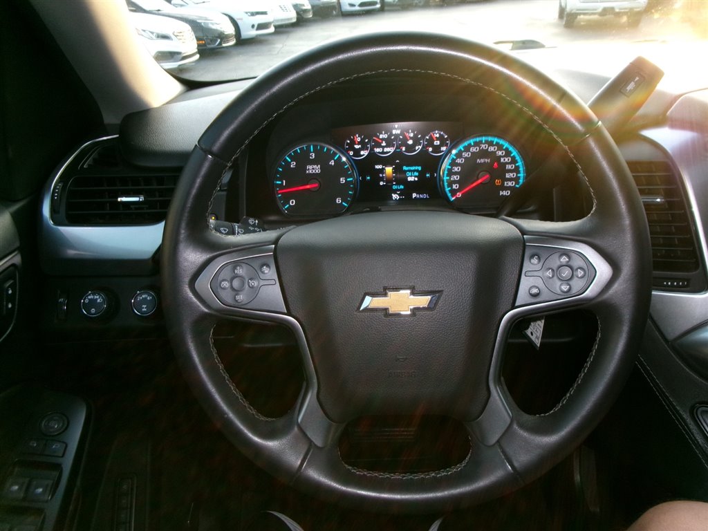 2017 Chevrolet Tahoe LT 4WD  photo