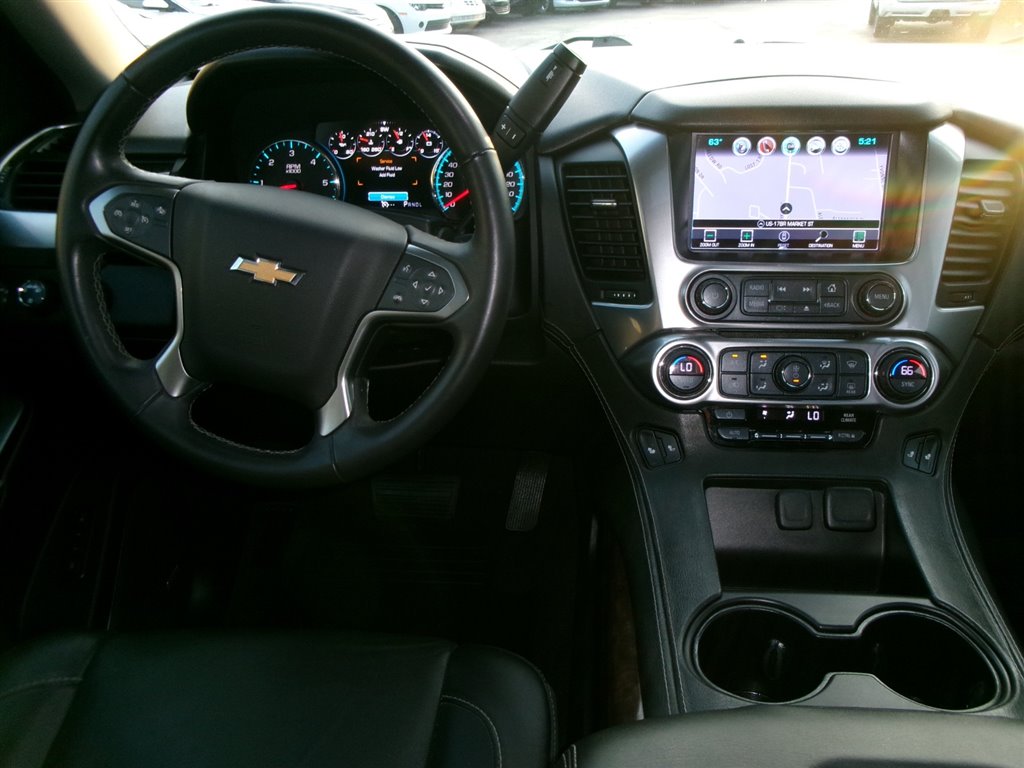 2017 Chevrolet Tahoe LT 4WD  photo