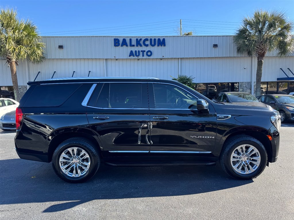 2022 GMC Yukon SLT 4WD - 0