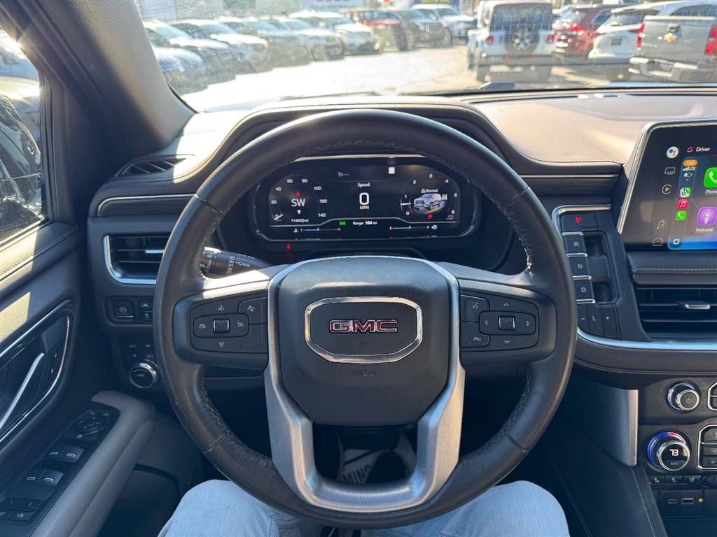 2022 GMC Yukon SLT 4WD - 10