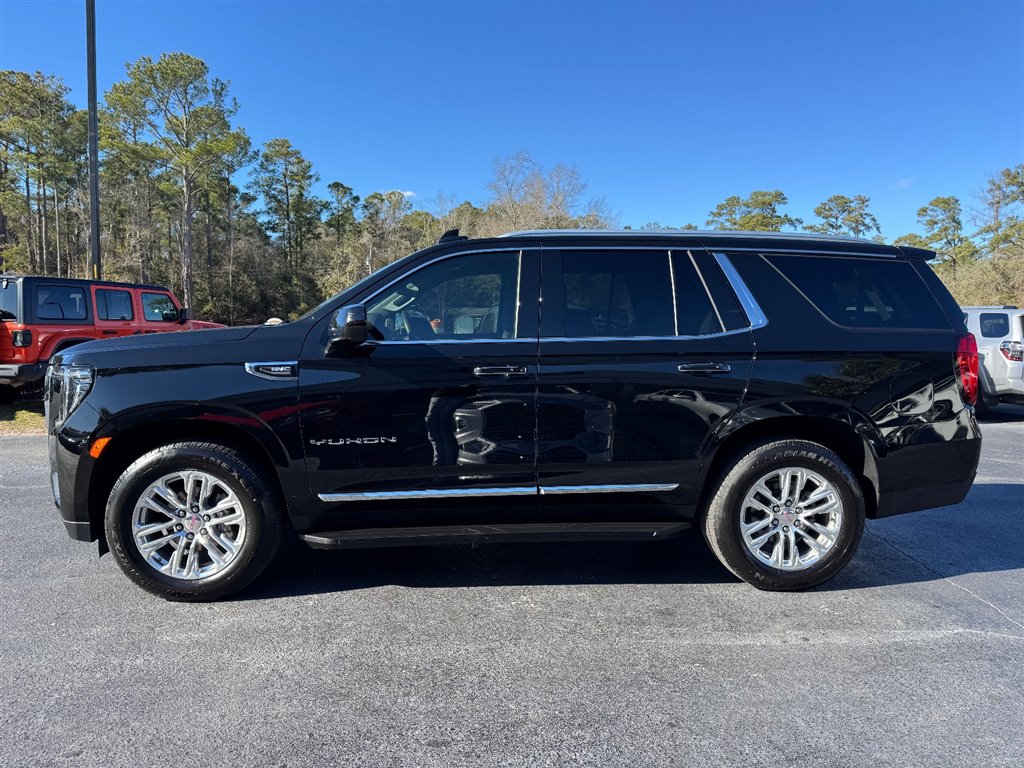 2022 GMC Yukon SLT 4WD - 4